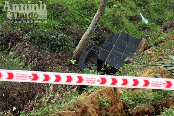 Sức mạnh của “sóng thần" núi thải đất đá ảnh 4