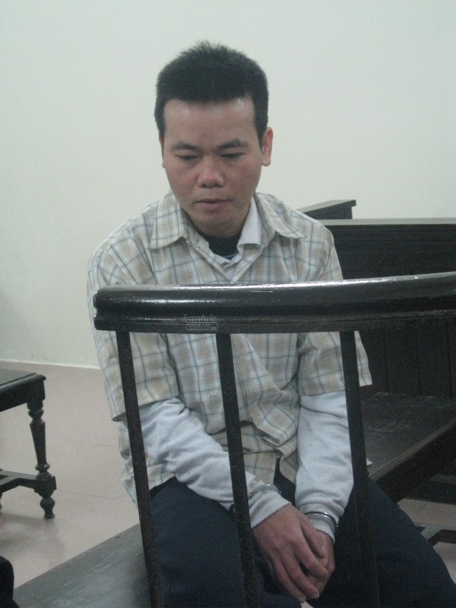 Bị hàng xóm đánh tử vong vì thùng cháo ăn liền ảnh 1
