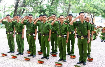 Tổ chức cuộc thi khảo sát về kiểm tra điều lệnh CAND ảnh 11