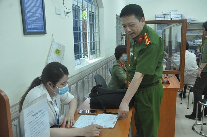 Đại tá Nguyễn Hồng Ky - Phó Giám đốc CATP Hà Nội: Thông tin dịch vụ làm căn cước công dân “số đẹp” trên mạng là không chính xác ảnh 2