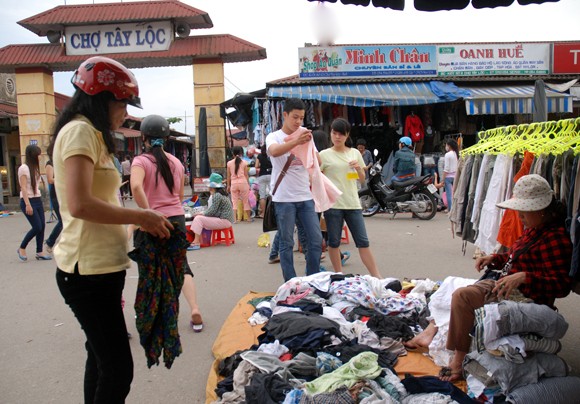 Tranh nhau mua... "đồ bành" không nguồn gốc xuất xứ ảnh 5