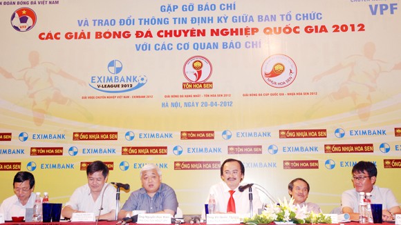 AVG bất ngờ “biếu không” bản quyền truyền hình cho VPF ảnh 2