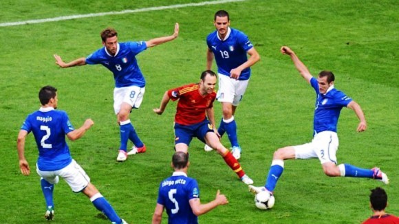 Andres Iniesta – “Ảo thuật gia” Tây Ban Nha ảnh 2