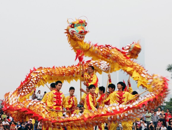 Mãn nhãn với Lễ hội múa rồng Hà Nội 2012 ảnh 14