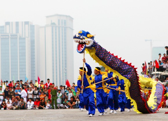 Mãn nhãn với Lễ hội múa rồng Hà Nội 2012 ảnh 8