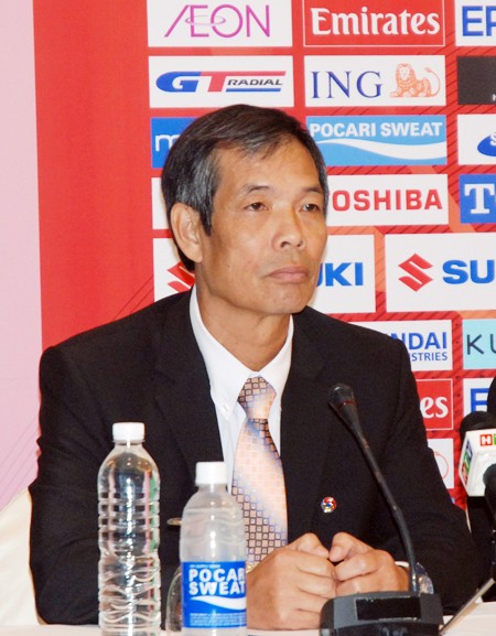 Trưởng đoàn Ngô Lê Bằng lại xin lỗi người hâm mộ Việt Nam ảnh 1