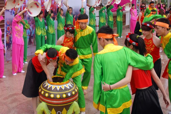 "Tiệc nghệ thuật" dâng vua Hùng ảnh 6