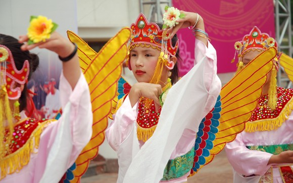 "Tiệc nghệ thuật" dâng vua Hùng ảnh 2