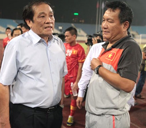 Chính thức: VFF phục chức cho HLV Hoàng Văn Phúc sau... 4 ngày đình chỉ ảnh 1