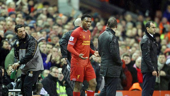 Tỏa sáng trong trận derby, Sturridge vẫn phải xin lỗi vì dám…“bật” thầy ảnh 1