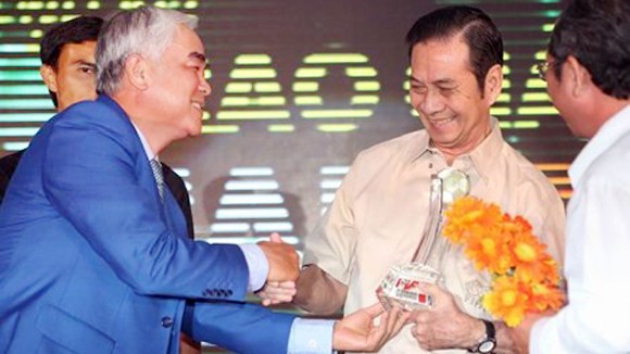 VFF tri ân danh thủ Phạm Huỳnh Tam Lang ảnh 1