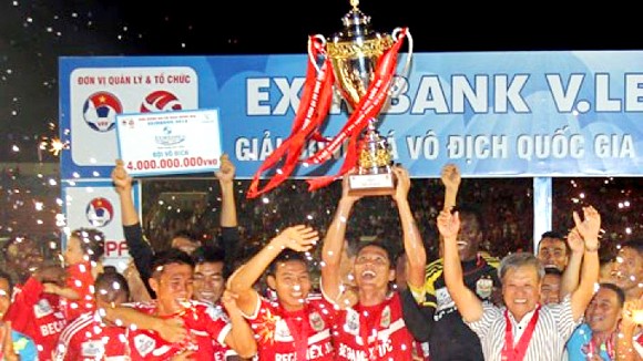 Trận đấu 3 tỷ và tham vọng của "Chelsea Việt Nam" ảnh 1