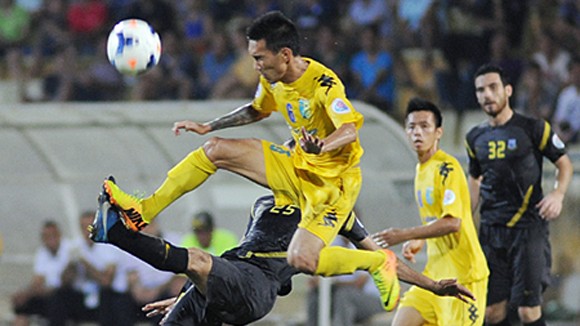 Hà Nội T&T tự làm khó mình ở tứ kết AFC Cup ảnh 1