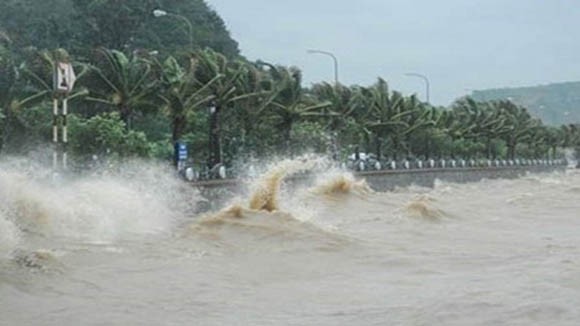 Còn 14 thành phố, thị xã, huyện vẫn mất điện do bão số 3 ảnh 1