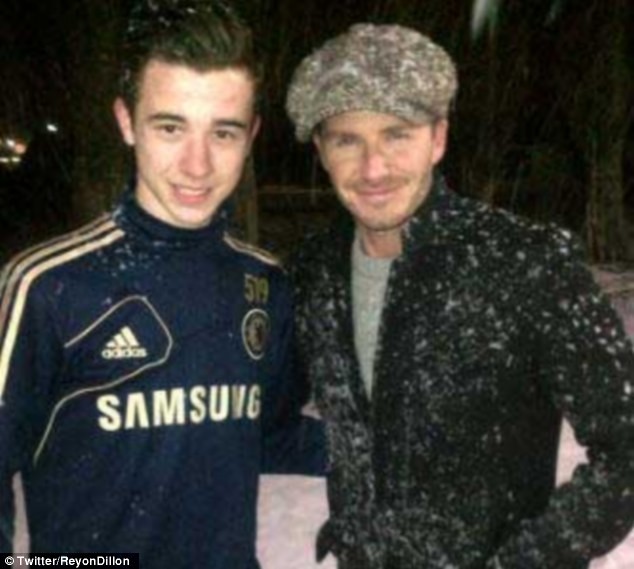 Sân cỏ sẽ có David Beckham... thứ hai ảnh 2