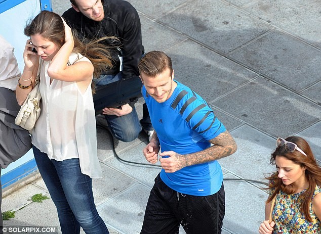 David Beckham tái ngộ khán giả thông qua… quảng cáo ảnh 7