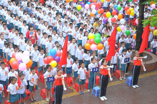 Bước chân hào hứng vào năm học mới ảnh 4