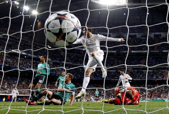 Đội hình tiêu biểu lượt về vòng 1/16 Champions League: Hàng công siêu “khủng” ảnh 3