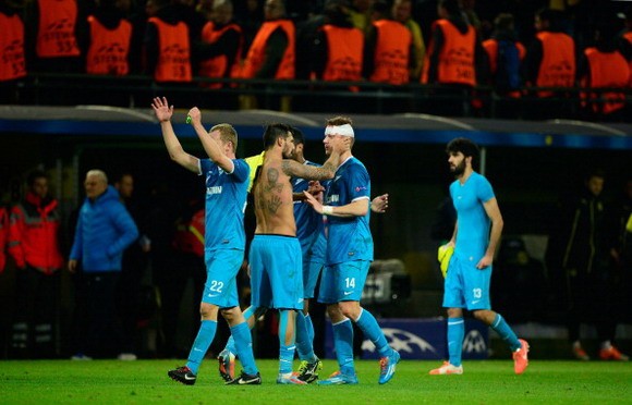 B.Dortmund 1-2 Zenit (Tổng tỉ số 5-4): Đáng khen nhưng vẫn chưa đủ! ảnh 2