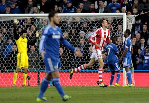 Chelsea - Stoke City: Chiến thắng để quên đi nỗi đau ảnh 2