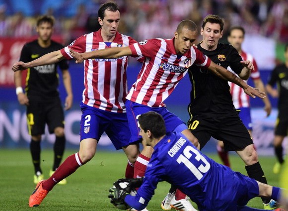 Xavi thất vọng vì hàng công của Barca ảnh 1