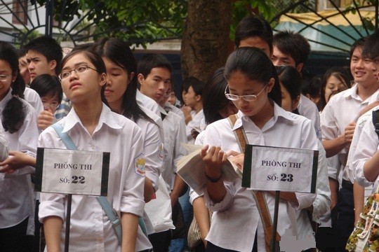 Tốt nghiệp THPT: Văn bản đề thi chắc chắn không lấy trong sách giáo khoa ảnh 1