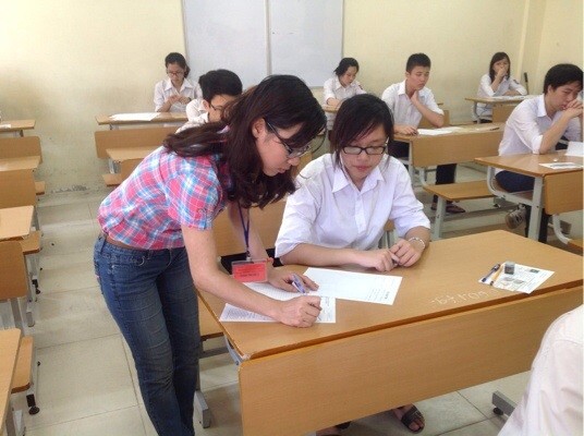 Bộ GĐ-ĐT phê duyệt phương án thi THPT quốc gia: Tối thiểu thi 4 môn ảnh 1