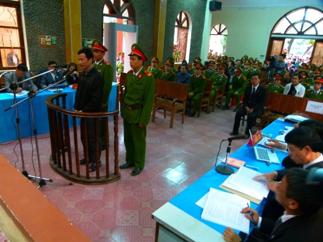 "Ông trùm" mua bán 59 bánh hêrôin lĩnh án ảnh 2