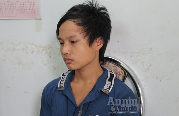 Sẵn hơi men, nghịch tử phi dao nhọn khiến bố tử vong vì thủng phổi ảnh 1