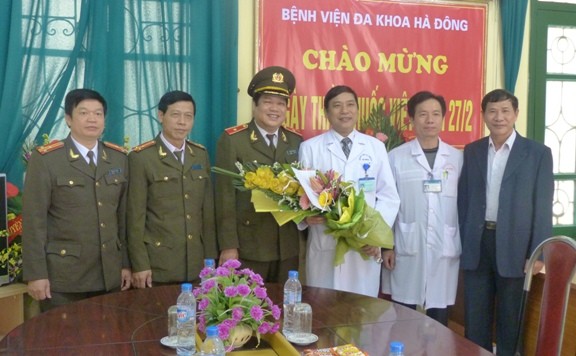 CATP Hà Nội chúc mừng các đơn vị y tế nhân ngày Thầy thuốc Việt Nam ảnh 1