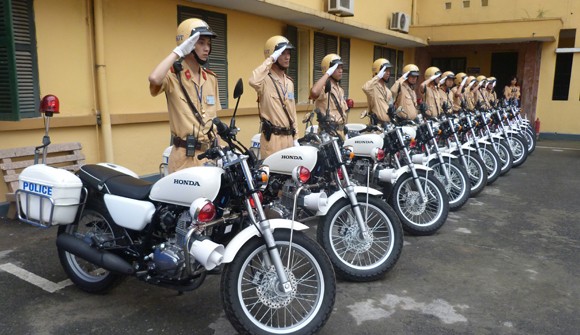 CATP Hà Nội tiếp nhận tài trợ 35 xe mô tô Honda 250cm3 ảnh 6