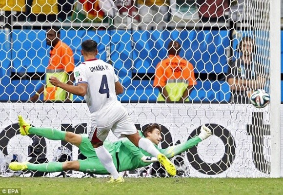 Vào sân 1 phút, người hùng Tim Krul giúp Hà Lan loại Costa Rica ở loạt “đấu súng” ảnh 7