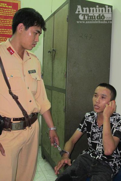 Tạm giữ 3 siêu mô-tô không giấy tờ ảnh 4