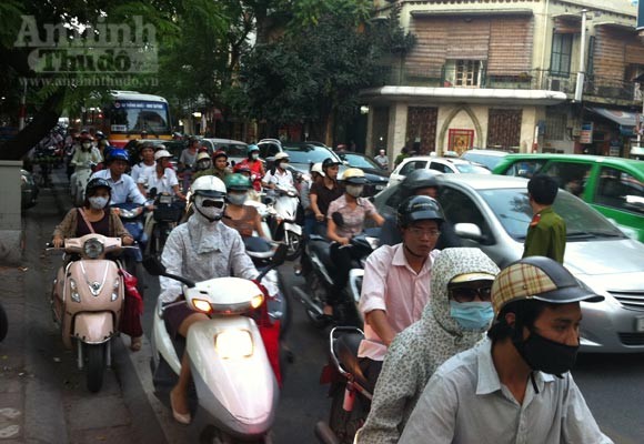 Tin thêm vụ xe buýt chẹt chết người trên đường Lê Duẩn ảnh 3