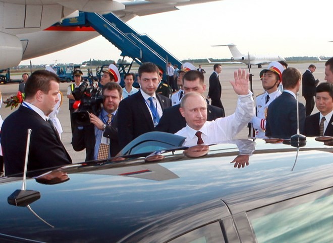 Chùm ảnh: Lễ đón Tổng thống Nga Vladimir Putin ở sân bay Nội Bài ảnh 4