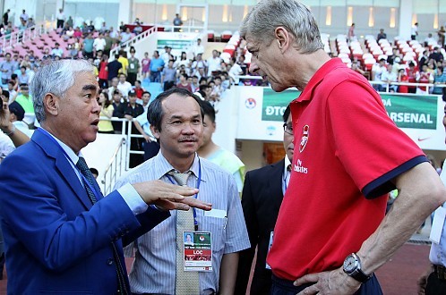 Quyền chủ tịch VFF Lê Hùng Dũng: "Tôi sẵn sàng chấp nhận bị chí trích..." ảnh 1