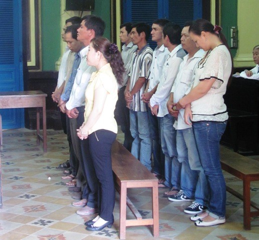 Vướng vòng tù tội vì quá nôn nóng muốn đòi tiền tỉ bị lừa ảnh 1