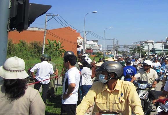 Nam thanh niên chết chưa rõ nguyên nhân tại ao sen ảnh 1