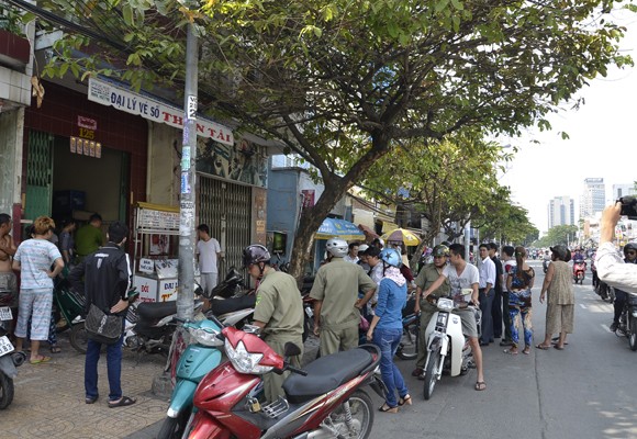 Tạt axít trả thù tình, 6 người vạ lây ảnh 3