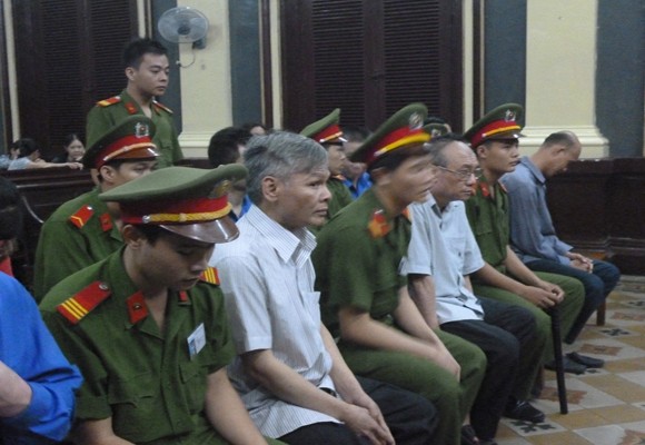 Nguyên Tổng giám đốc ALC II có tham ô hay không? ảnh 1