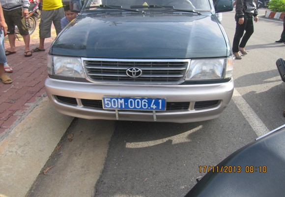 Băng đòi nợ thuê sử dụng xe ô tô "biển xanh" cướp tài sản, bắt cóc con nợ ảnh 1