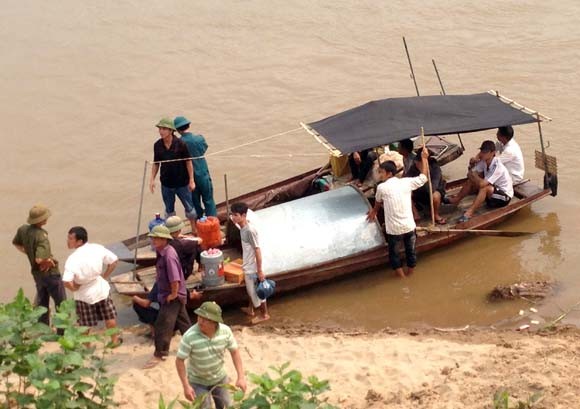 Hỗ trợ 16 triệu đồng cho 2 gia đình có con em đuối nước ảnh 1