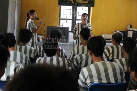 Gột rửa lỗi lầm trong quãng thời gian ở sau song sắt ảnh 9