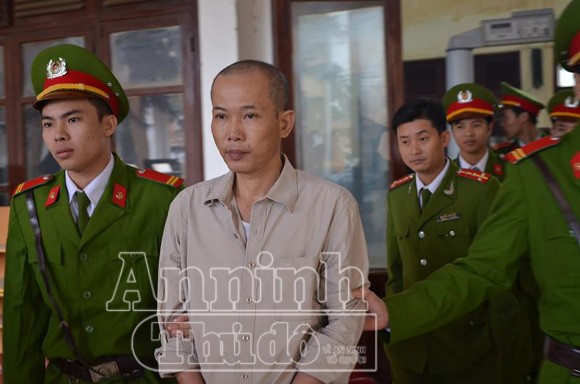 Vợ chồng ly dị nhau rồi lại rủ nhau đi buôn ma túy ảnh 2