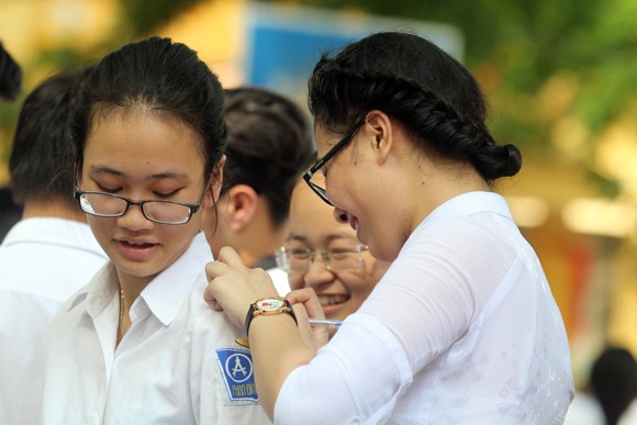 Những cung bậc cảm xúc “mùa” chia tay mái trường ảnh 6