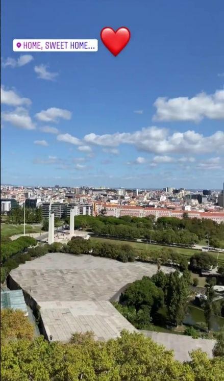 Bạn gái Ronaldo khoe những đường cong tuyệt mỹ trên du thuyền ảnh 2