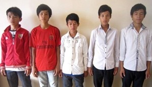 Bắt 5 đối tượng trộm cáp viễn thông ảnh 1