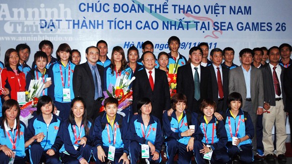 Chờ những “cơn mưa vàng” ảnh 1