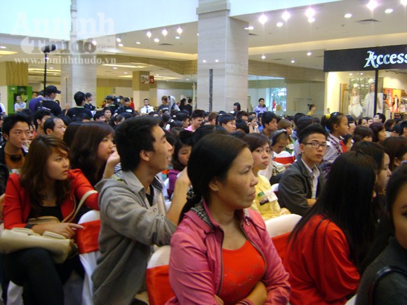 "Cơn lốc" tài năng đổ về Hà Nội ảnh 16