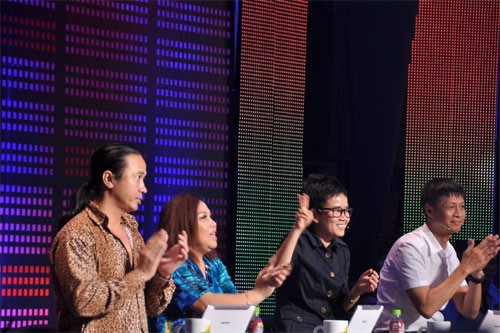 Giám khảo Lê Minh Sơn: "Giáo sư" Xoay... kém thông minh ảnh 1